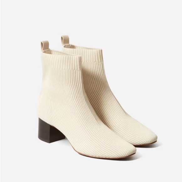 Everlane Cream Ankle Boots - Picture 1 of 10